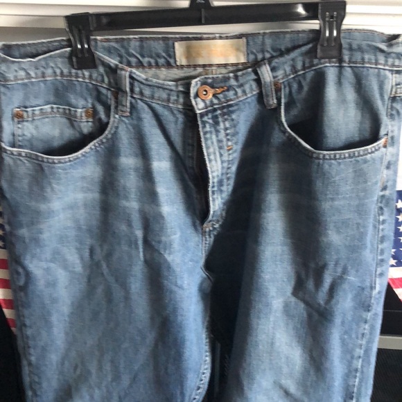 Wrangler loose straight fit jeans - Picture 2 of 3